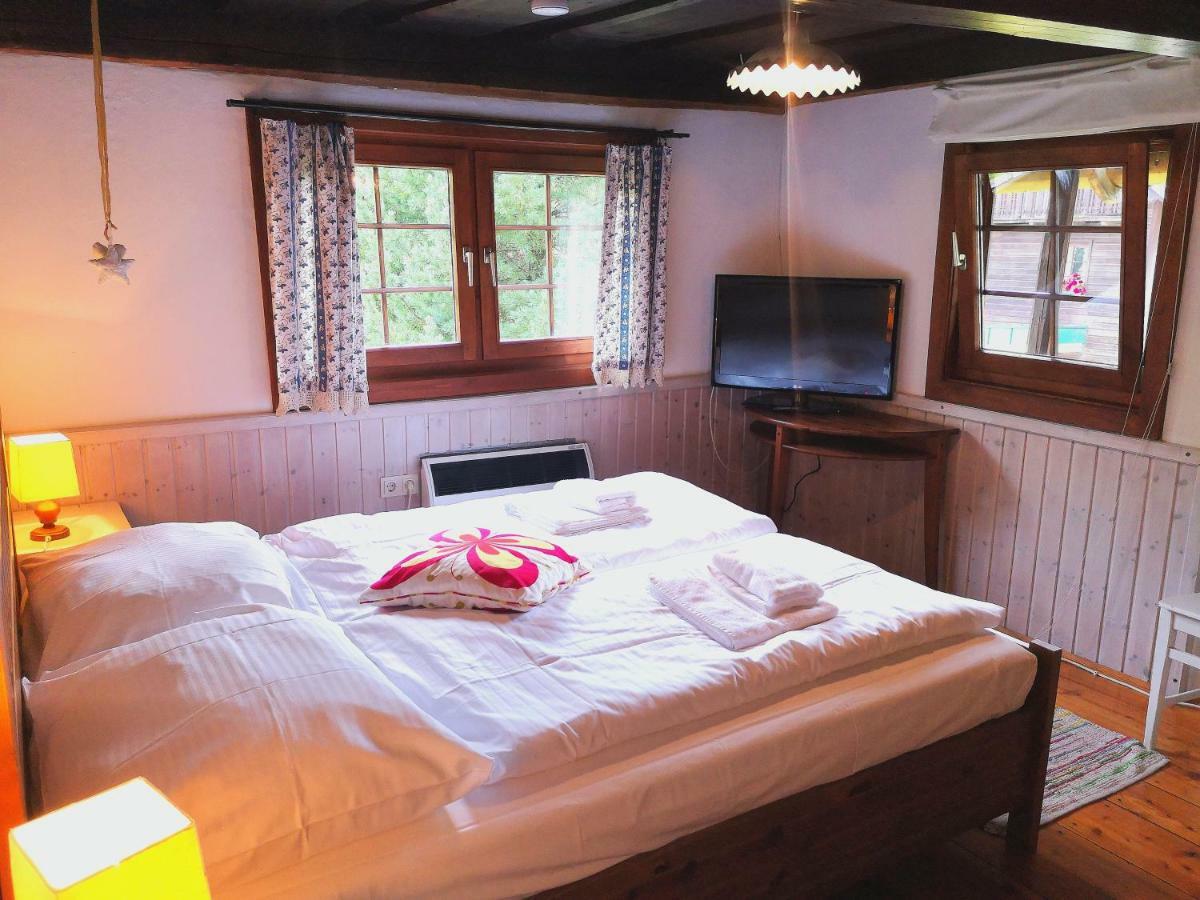 Ferienhaus Zipfmatl Keusche Бад Кляйнкирххайм Экстерьер фото